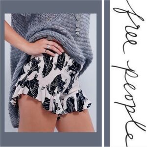 Free People Black & Cream Floral Ruffle Bloomer Shorts NWOT
